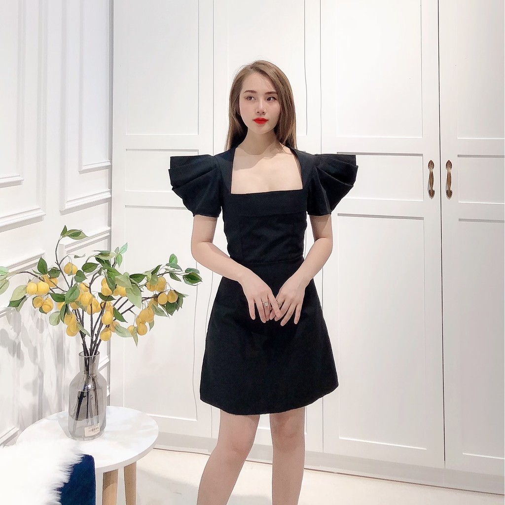 Đầm - Váy Khoét Ngực Tay Bồng Sang Trọng Chất Liệu Thô Mài Cao Cấp Co Thể Mặc Đi Tiệc Được Cho Các Nàng | BigBuy360 - bigbuy360.vn
