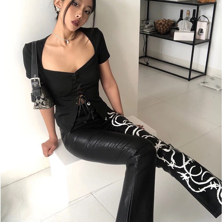 Áo croptop LiLy ngắn tay cổ vuông dây buộc màu đen phong cách âu mỹ cho nữ