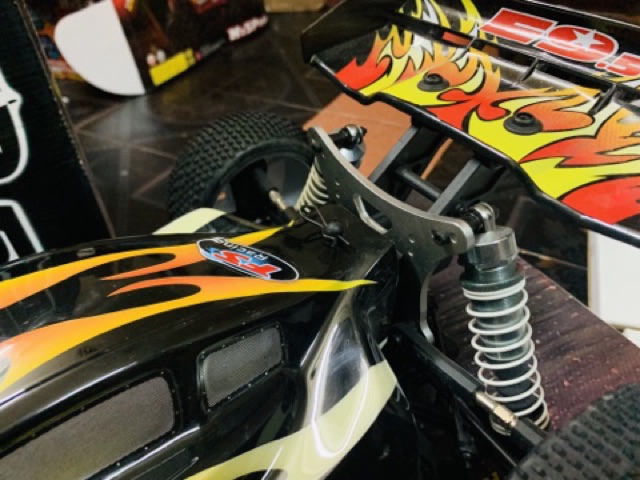 Xe điều khiển Fs buggy 1/8 e9s chạy 90 -110km/h