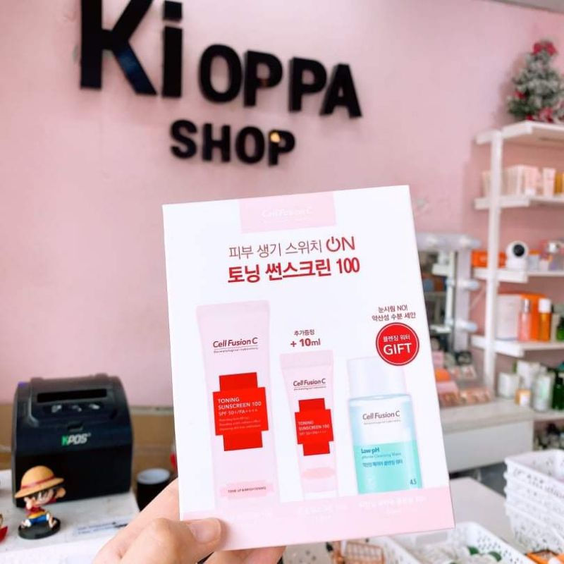 Kem chống nắng Cell Fusion C Sunscreen 100 50+/ PA+++