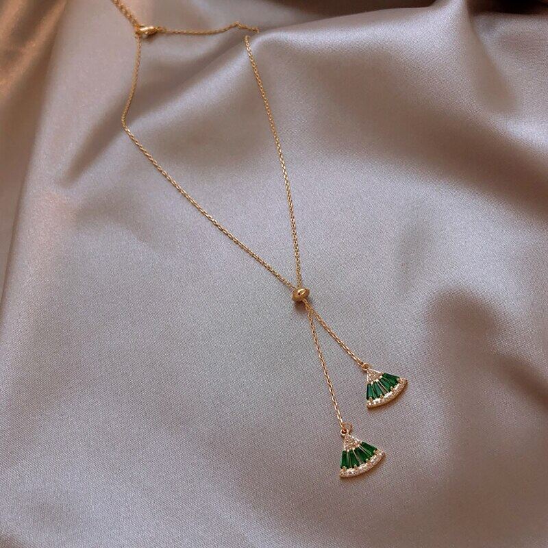 Vòng cổ mặt hình quạt đính đá zircon màu xanh lá sang trọng cho nữ
