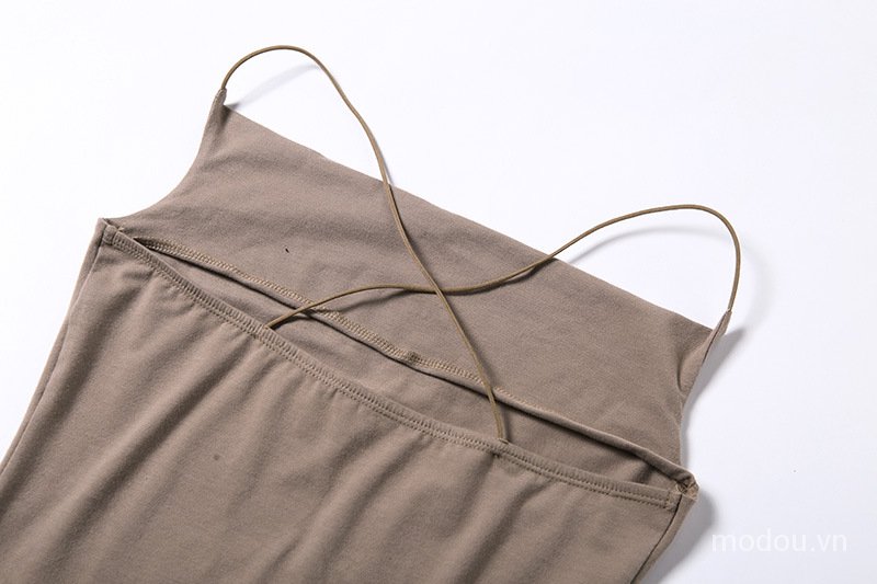 Đầm Hai Dây Cổ Chữ V Thiết Kế Độc Đáo Quyến Rũ Cho Nữ