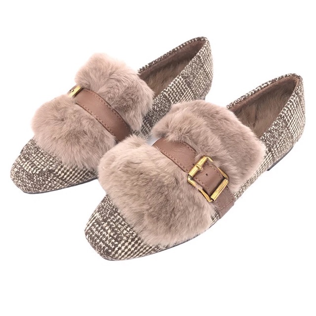 Giày kẻ mix lông lót cả lông luôn, chất lừ luôn nha các bạn ơi 😍 lên chân sang chảnh lắm ạ, full size 35-39 nha các bạn | BigBuy360 - bigbuy360.vn