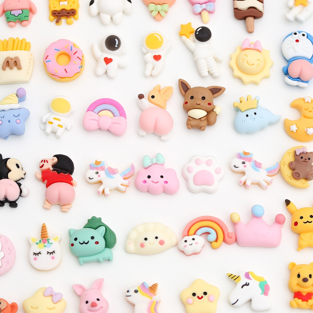 Combo 5 Sticker 3D Trang Trí Dễ Thương, Miếng Dán 2D / 3D Trang Trí Ốp Điện Thoại, Bình Nước Có Sẵn Keo