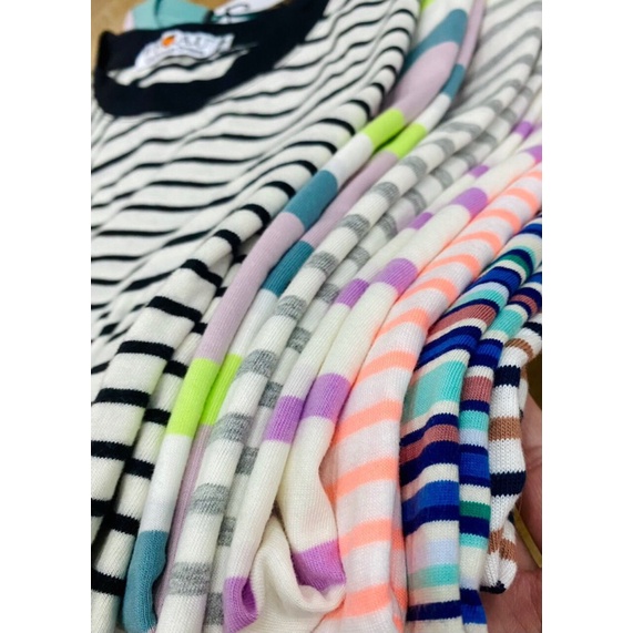 Áo thun sọc ngang whoau xuất Hàn