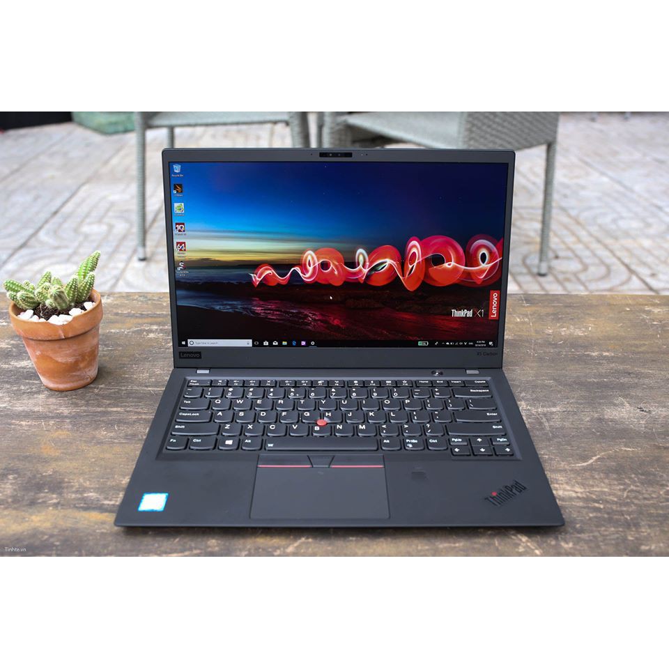 Máy Tính Thinkpad X1 Carbon Gen 6 (Core i5-8250U, Ram 8Gb, SSD 256Gb, MH 14" FullHD 1080 IPS)