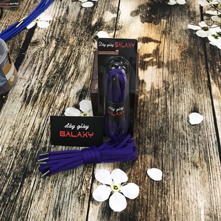 Dây giày oval tím gắn típ kim loại