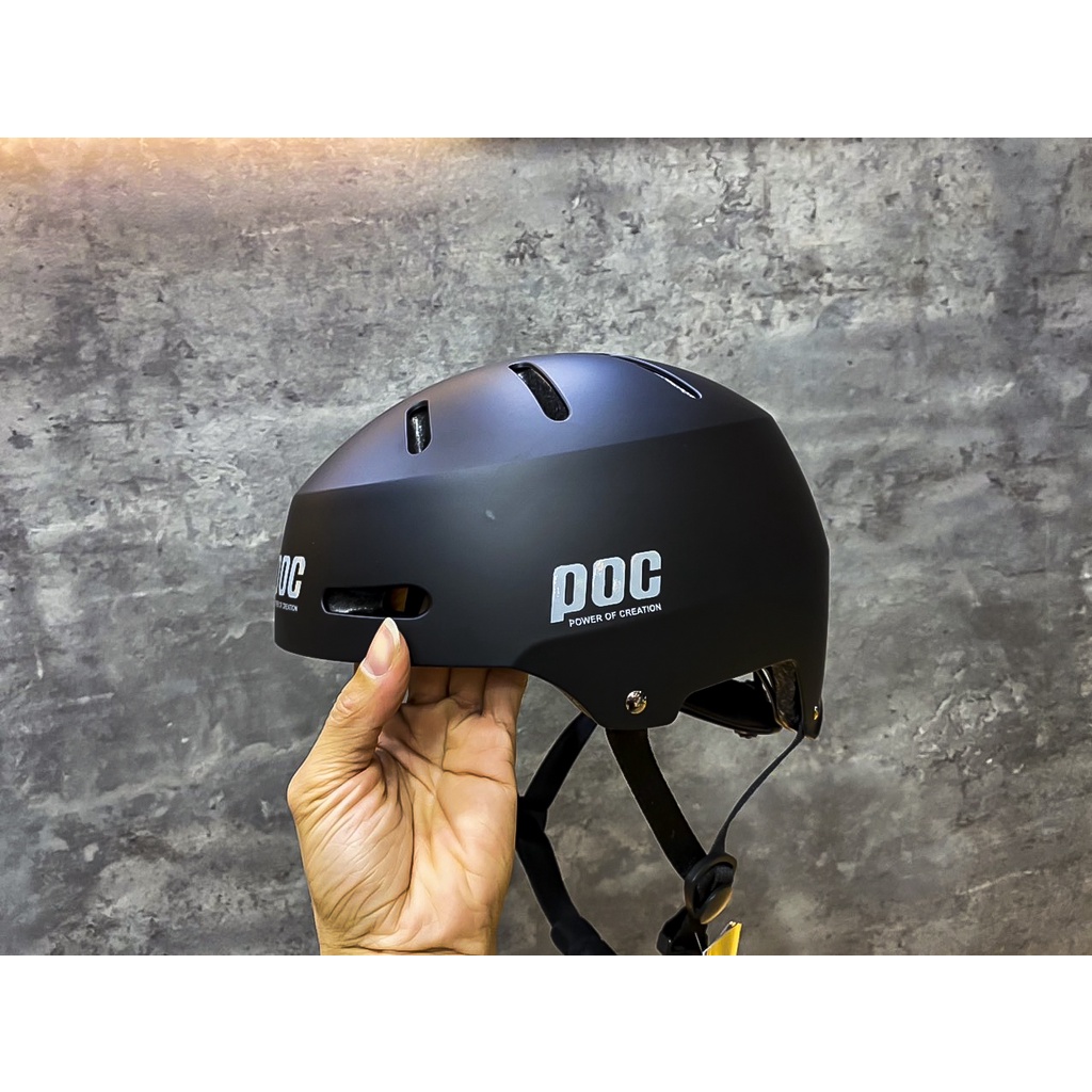MŨ THỂ THAO POC P05 MÀU ĐEN NHÁM CHÍNH HÃNG