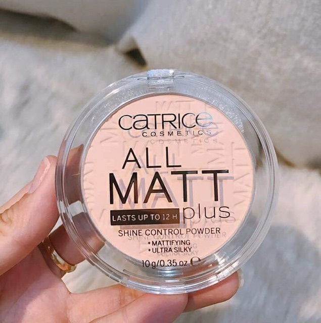 Phấn phủ Catrice All Matt của Đức