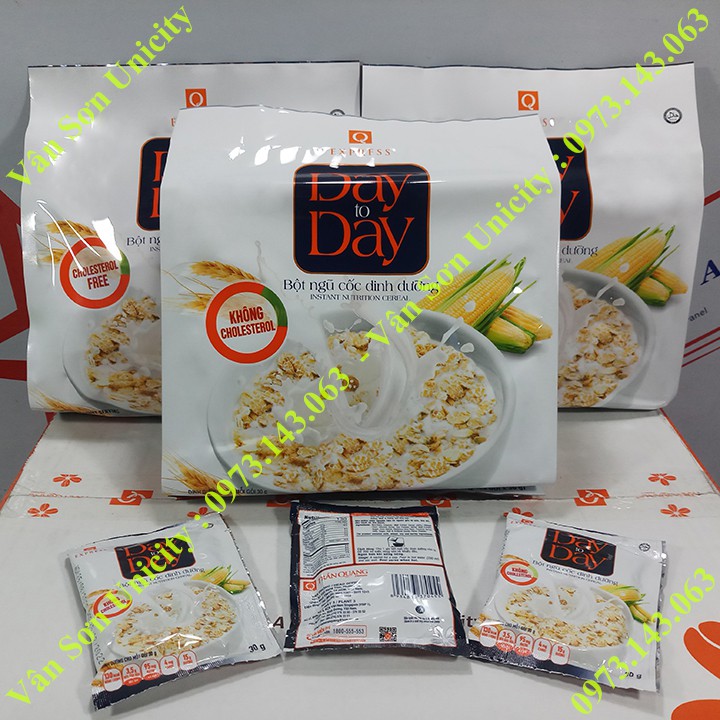 03 bịch bột Ngũ Cốc hòa tan Day to Day Trần Quang 600g (20 gói * 30g)