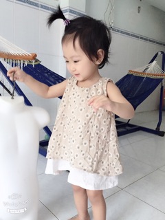 Váy áo chất thô bé gái