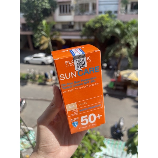 Kem chống nắng Floslek SPF 50+