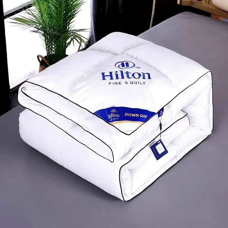 CHĂN LÔNG VŨ HILTON. nhiều màu