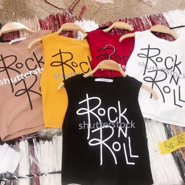 Áo croptop sát nách chữ Rock