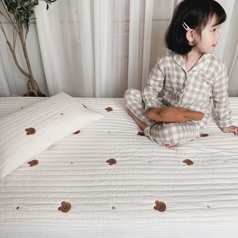 Thảm trải nệm cũi 100% cotton, thảm gấu bảo vệ nệm cho bé