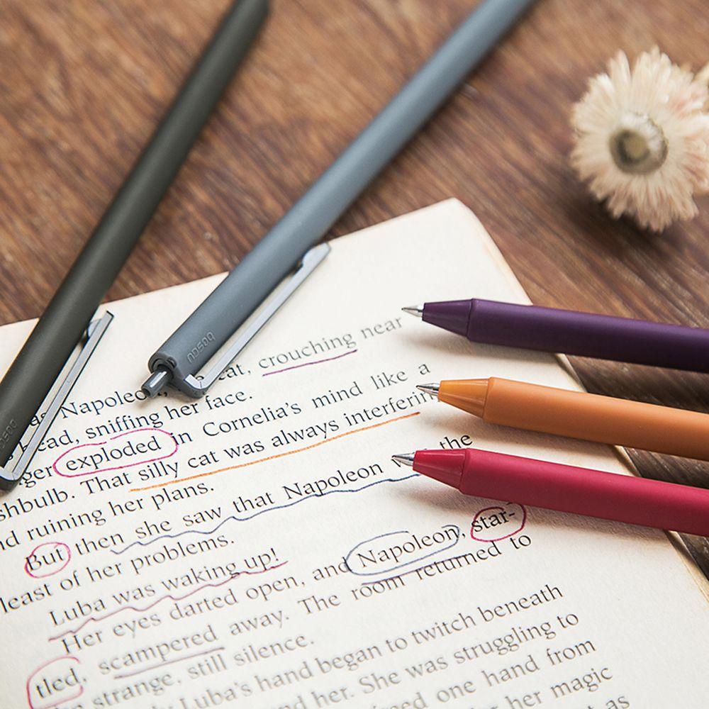 Set 5 Bút Mực Gel Nhiều Màu Sắc Dành Cho Học Sinh / Văn Phòng