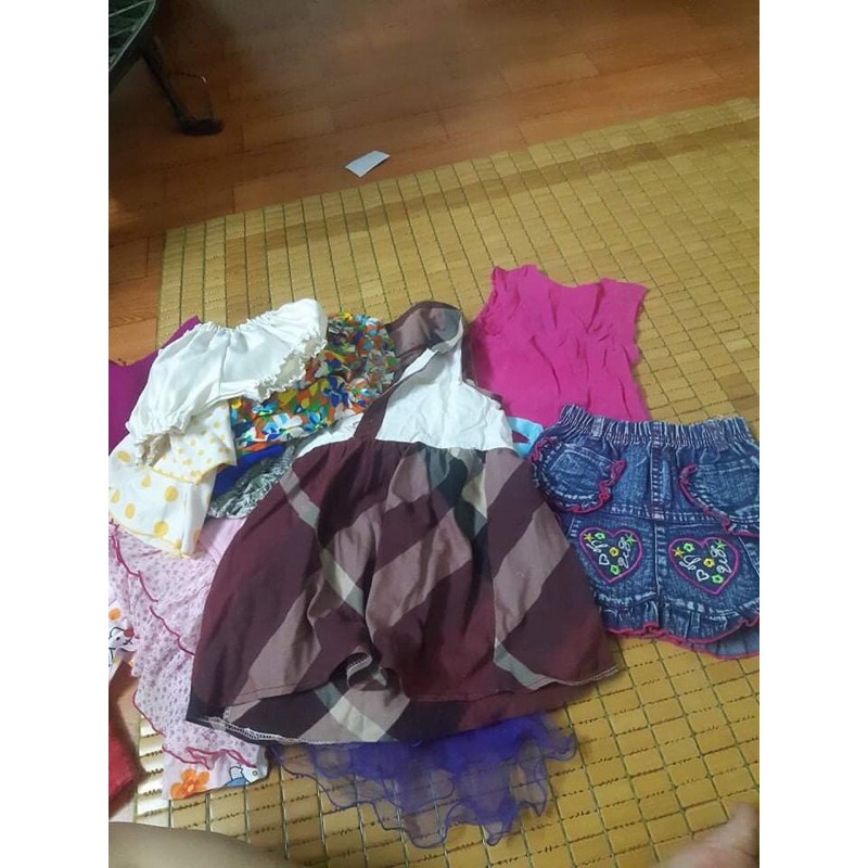 Thanh lý váy cho bé