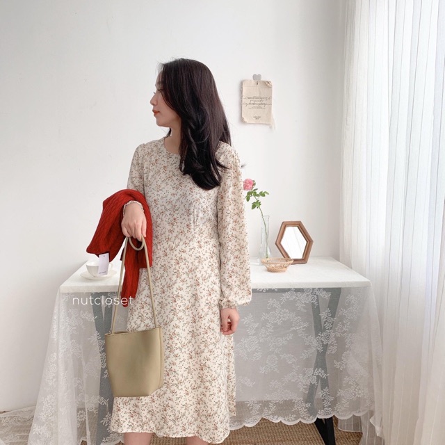 Nhập WAPCK12 giảm 30k đơn từ 150k - Đầm hoa nhí be xinh | BigBuy360 - bigbuy360.vn