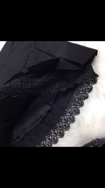 CHÂN VÁY XẾP LY GẤU REN | BigBuy360 - bigbuy360.vn