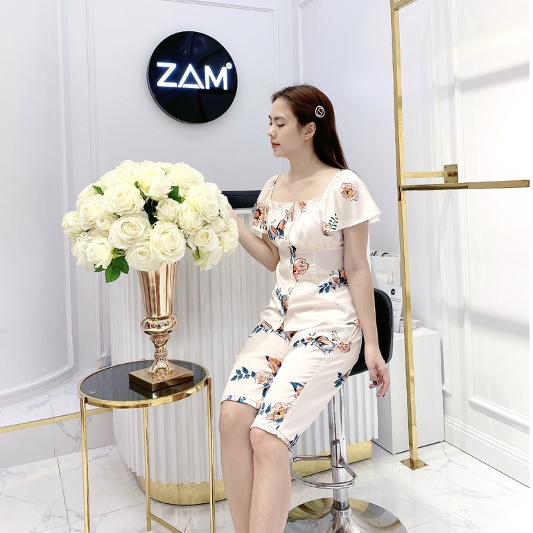 Bộ ngủ satin ZAM Luxury - LBA19 - Áo ngắn tay bèo quần lửng