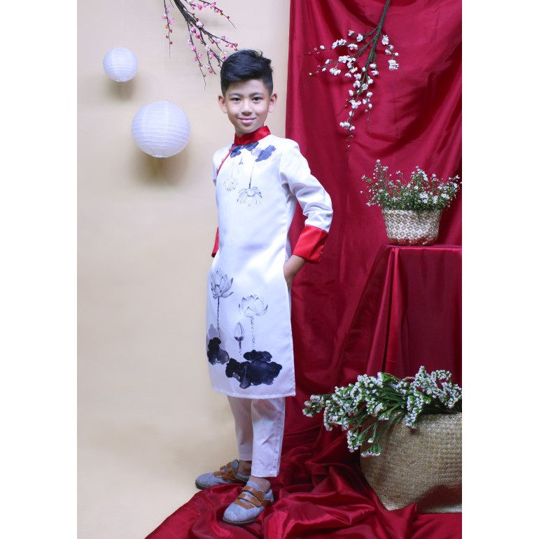 Áo dài cho bé trai họa tiết hoa sen Jadiny