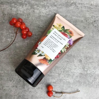 Sữa rửa mặt thảo mộc Botanical Marche Nhật Bản 120g