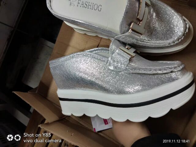 Giầy sục nữ đế bánh mì 10 phân | BigBuy360 - bigbuy360.vn