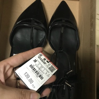 Giày zara