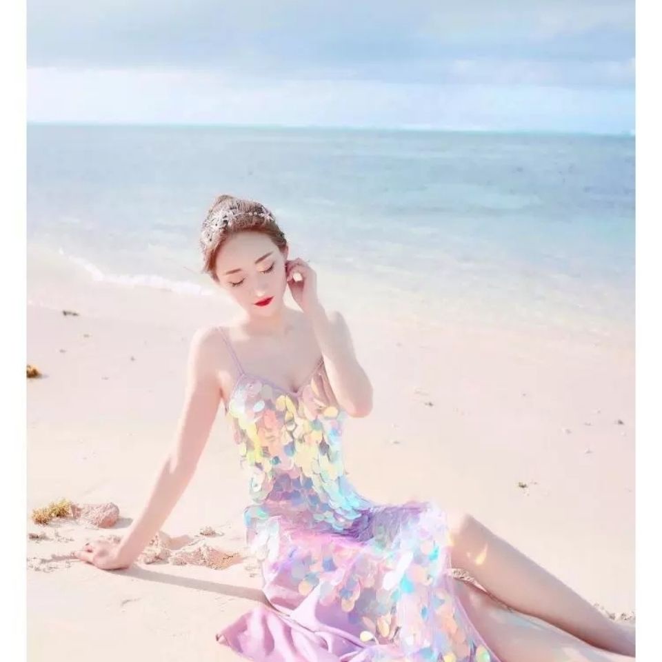 Đầm Dài Hai Dây Đính Kim Sa Lấp Lánh Dành Cho Nữ Đi Biển