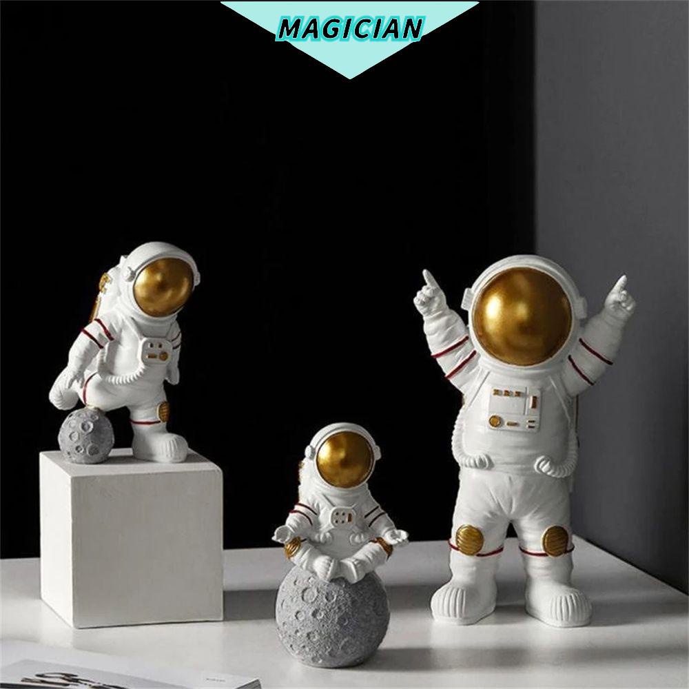Đồ trang trí Phi Hành Gia Bằng Nhựa Dễ Thương Dùng Trang Trí Nhà Cửa
