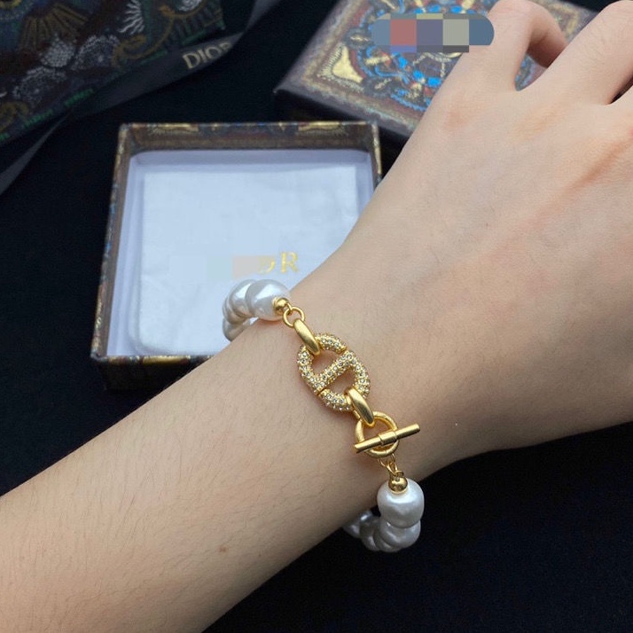 Dior Vòng tay ngọc trai nữ Thời trang Cái mới tính cách hoang dã vòng tay kim cương
