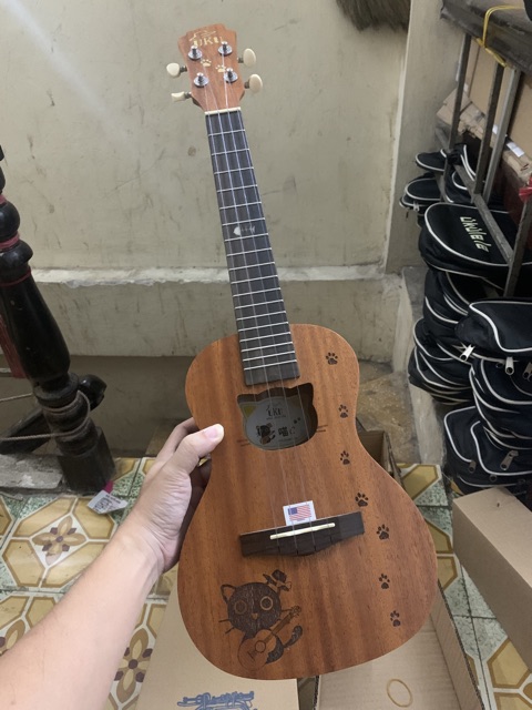 ĐÀN UKULELE CONCERT GỖ UKU MOEW ADDARIO