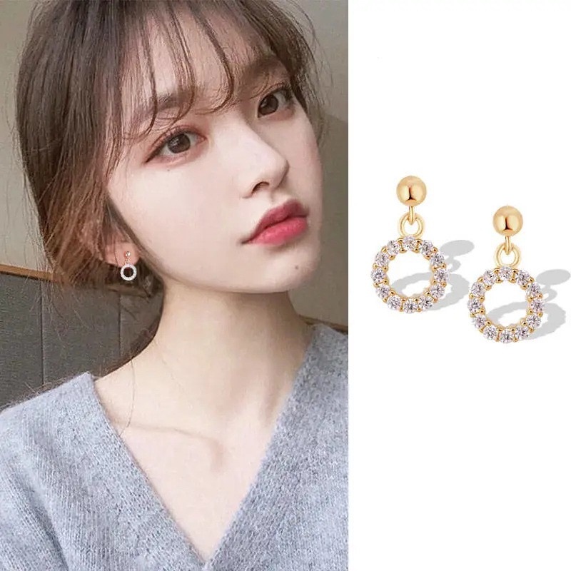 Đôi bông tai kiểu dáng đa dạng thời trang xinh xắn cho nữ