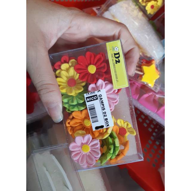 (1 Hộp) Hộp Đựng Bánh Cupcake Trang Trí (Can Be Edible Flower) D3 / Primrose M For Tart / Bread Decoration (Có Thể Được Be Edible Flower)