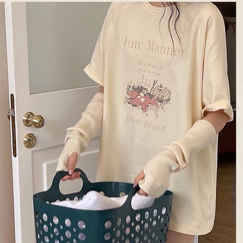 Áo Thun Màu Vàng In Hình Phong Cách Retro Hàn Quốc