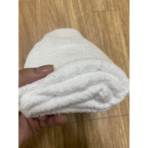 (200gr) Khăn tắm trắng khách sạn 65x120 cm