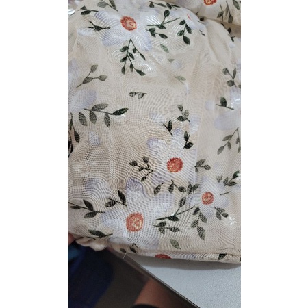 Đầm hoa nude nhún thân