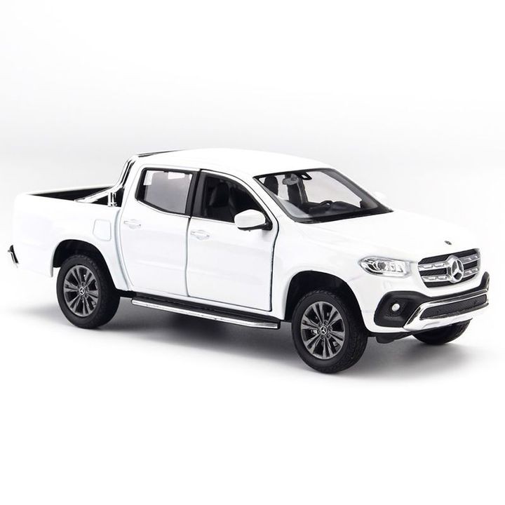 Mô hình Xe Mercedes Benz X Class Tỷ lệ 1:27 - Trắng