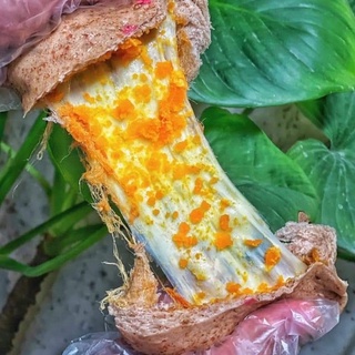  Bánh bao nguyên cám full phô mai trứng muối chà bông   set 4 cái   