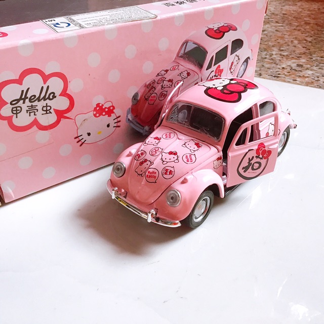 Xe chạy trớn sắt hello kitty hồng