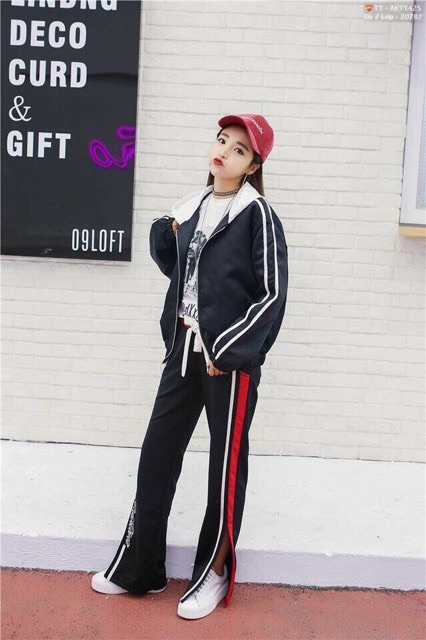 🎆𝐃𝐮̀ 𝟐 𝐋𝐨̛́𝐩🎆 BAC Áo Khoác Dù Phối Nón Tay Sọc (Kèm Video, Hình Thật) | BigBuy360 - bigbuy360.vn