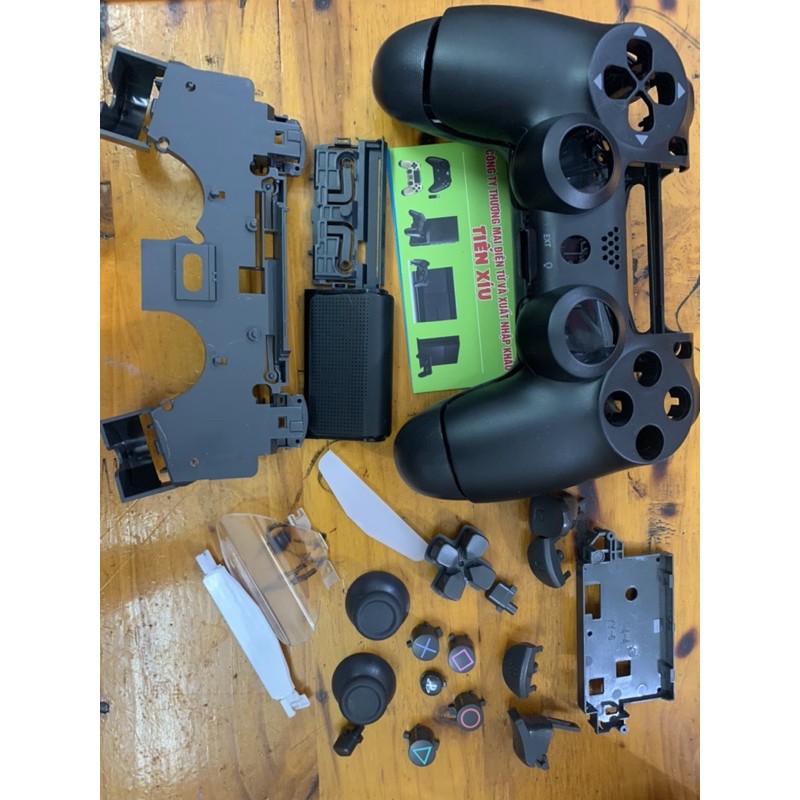Vỏ tay Ps4 slim pro mã 040 050