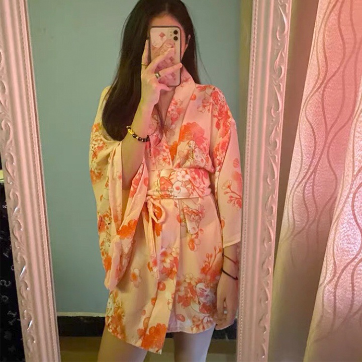 Váy ngủ kimono quyến rũ áo choàng ngủ với họa tiết và hoa cuốn hút | BigBuy360 - bigbuy360.vn