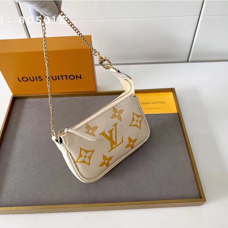 Sẵn sàng giao hàng Túi xách Louis Vuitton LV dành cho nữ mới M80501