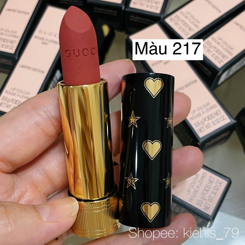 Son môi Gucci rouge à Lèvres mat 208 505 201 217 500