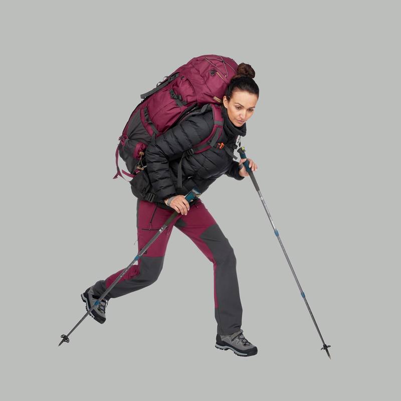 Áo khoác lông vũ đi trekking leo núi Decathlon Forclaz trek 500 cho nữ - đen