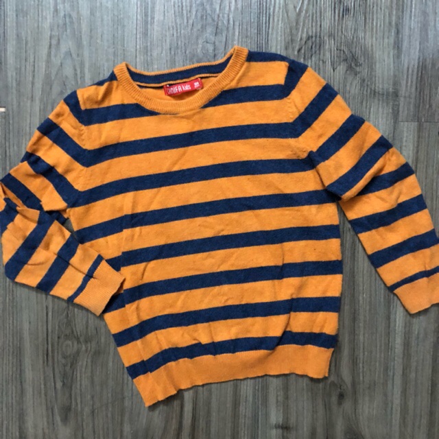 Thanh lý áo len bé trai used