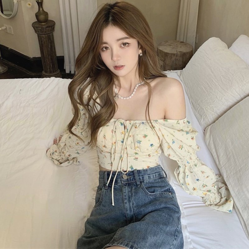 QKOOLE  Áo kiểu tay dài cổ vuông in họa tiết hoa nhún bèo phong cách Hàn Quốc quyến rũ thời trang dành cho nữ