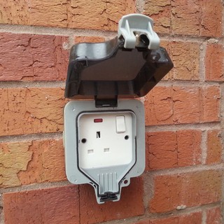 Mặt chống nước ổ cắm điện Tenko TK-IP66