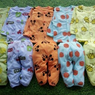 Set 5 bộ carter cho bé có cài nút